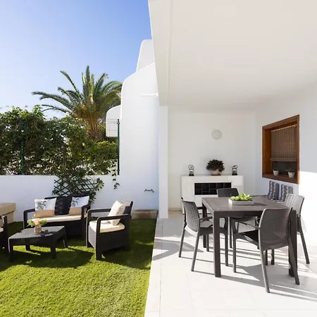 Home2book Stylish Pool & Terrace, Club דירה