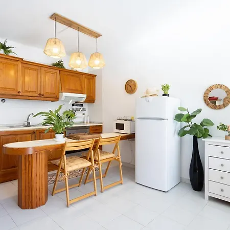 Home2book Stylish Pool & Terrace, Club