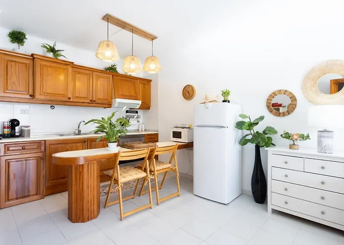 Home2book Stylish Pool & Terrace, Club