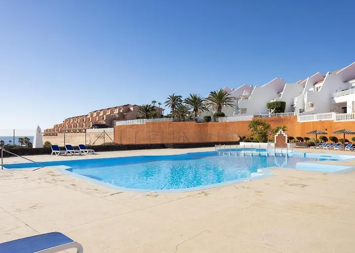 Апартаменты Home2book Stylish Pool & Terrace, Club Сан Мигель