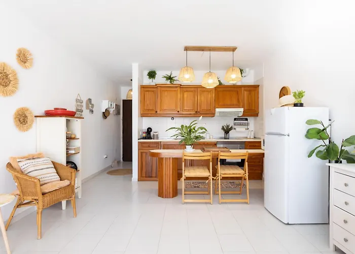 Апартаменты Home2book Stylish Pool & Terrace, Club Сан Мигель